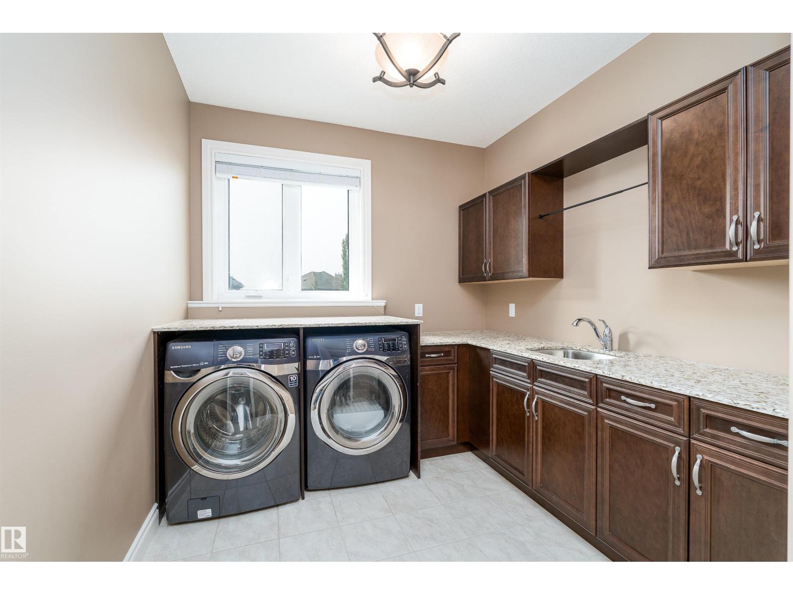 Photo 22 of 3312 Watson Ba Sw, Edmonton AB