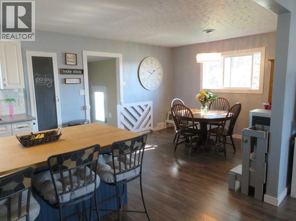 4904 42 Street, Innisfail
