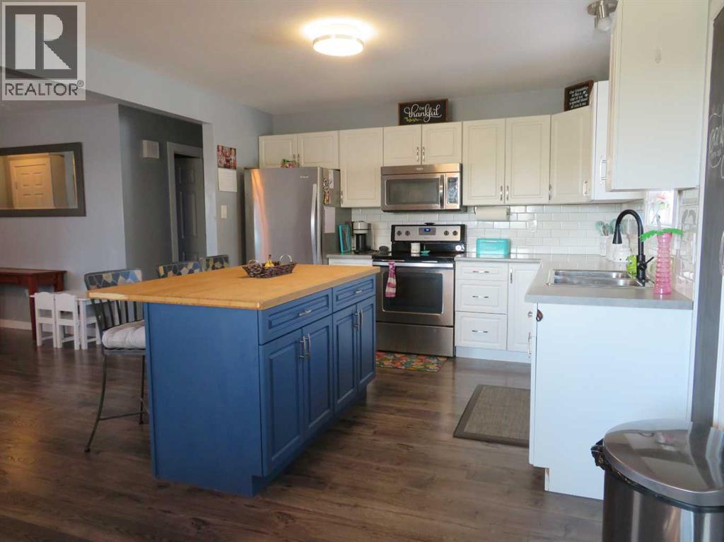 4904 42 Street, Innisfail