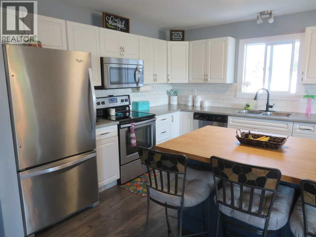 4904 42 Street, Innisfail
