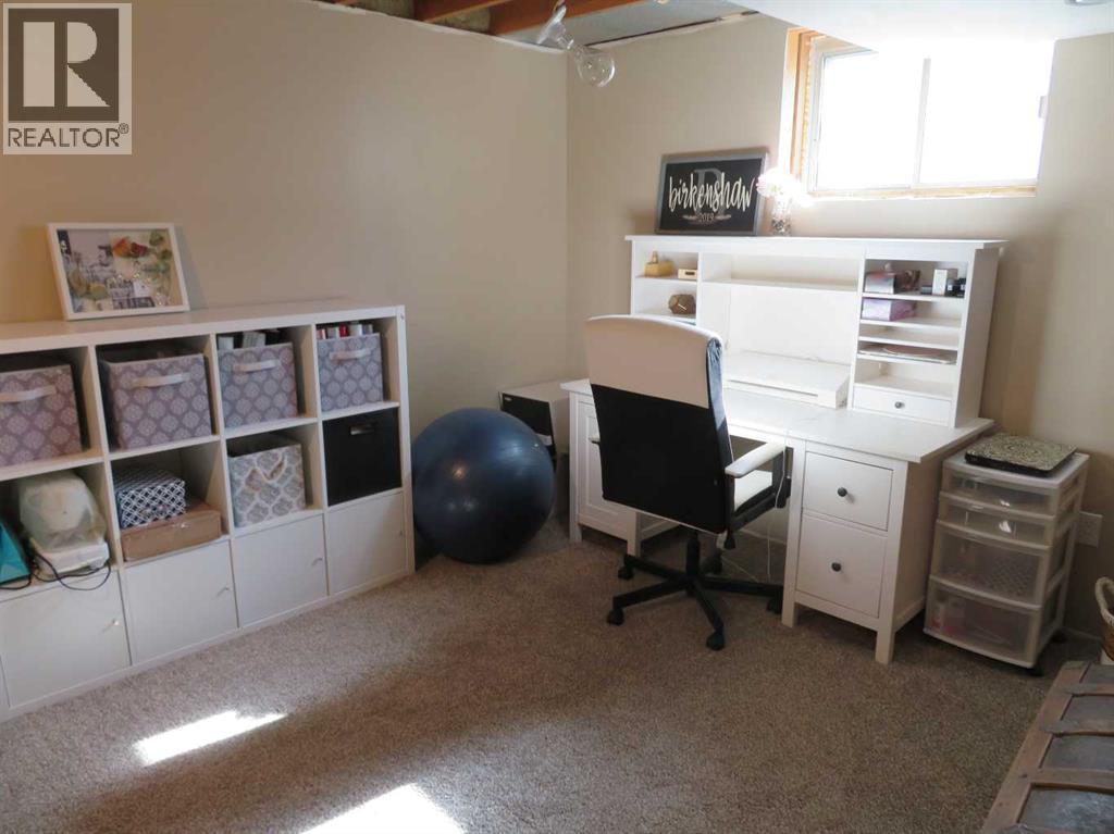 4904 42 Street, Innisfail