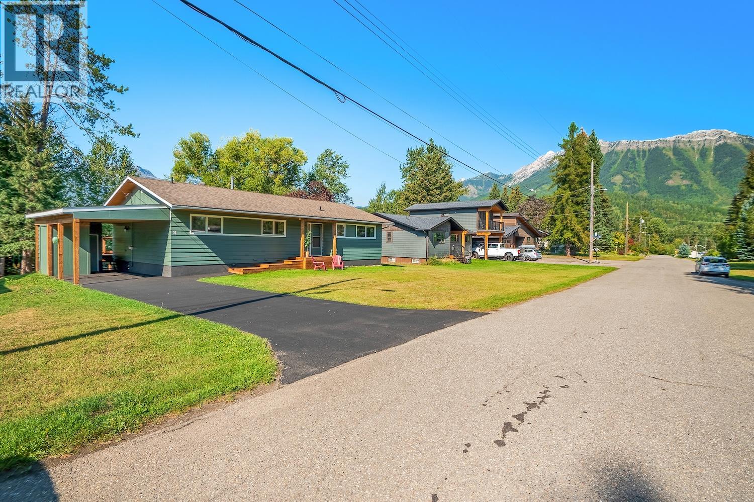 31 ELKVIEW Drive, Fernie