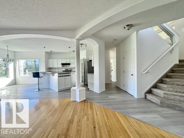 Photo 8 of 2622 Marion Pl Sw, Edmonton AB