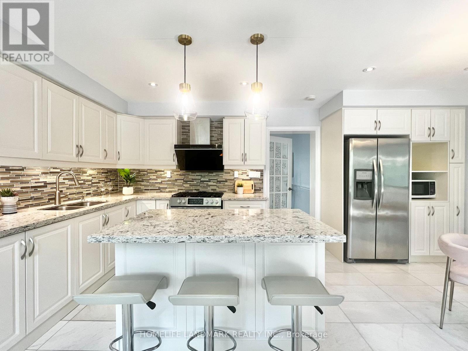 Photo 15 of 4 Sydnor Road, Toronto ON