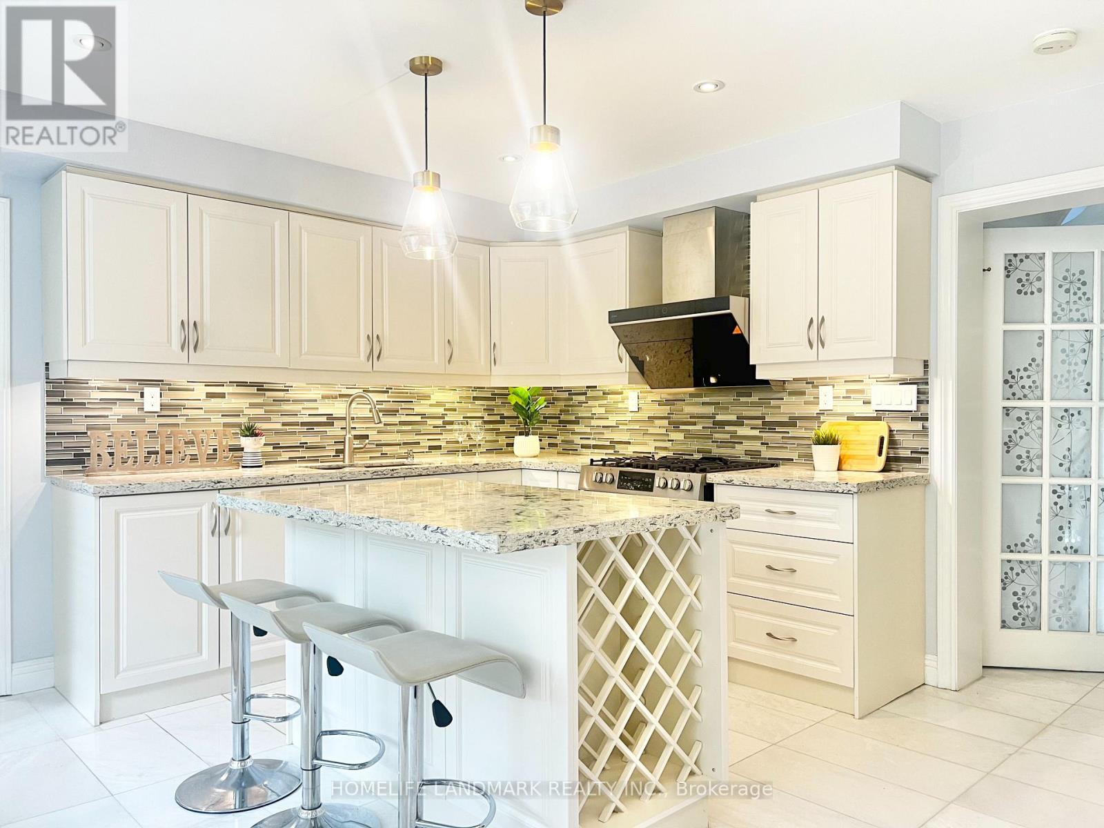 Photo 16 of 4 Sydnor Road, Toronto ON
