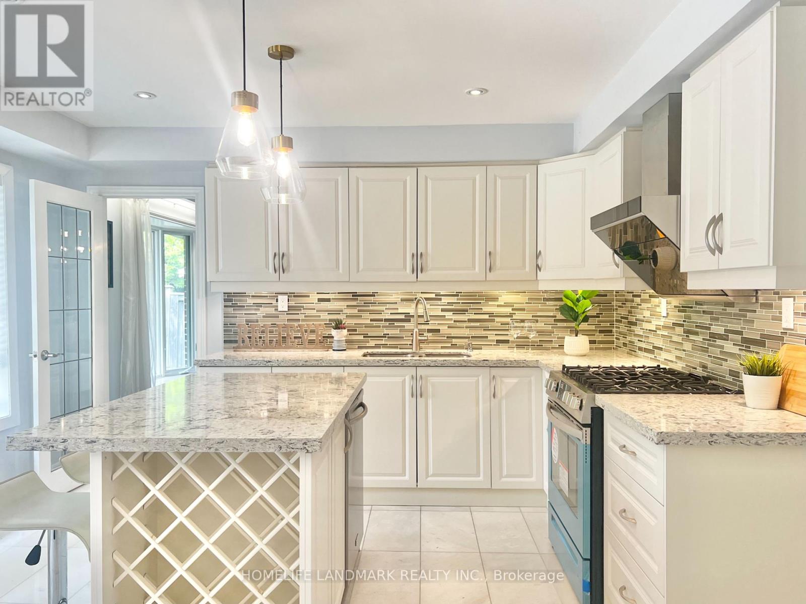 Photo 17 of 4 Sydnor Road, Toronto ON