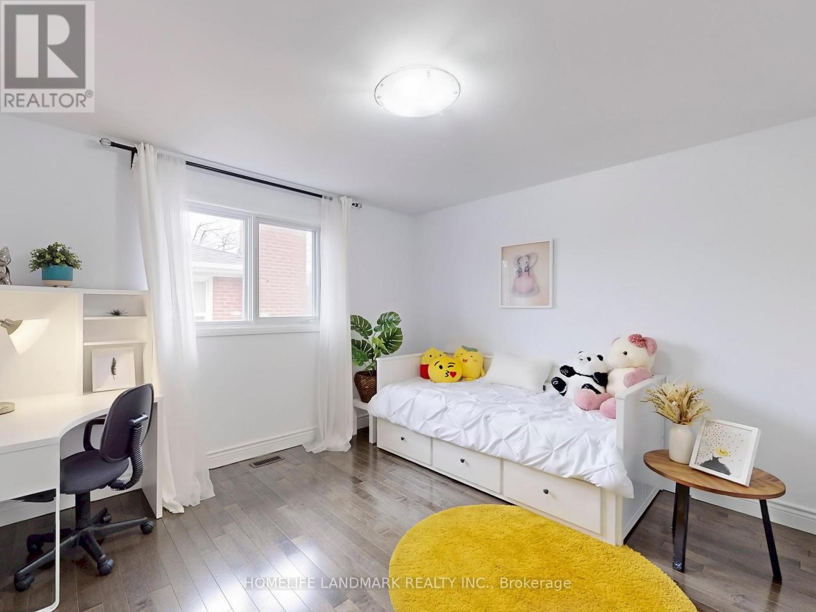 Photo 39 of 4 Sydnor Road, Toronto ON