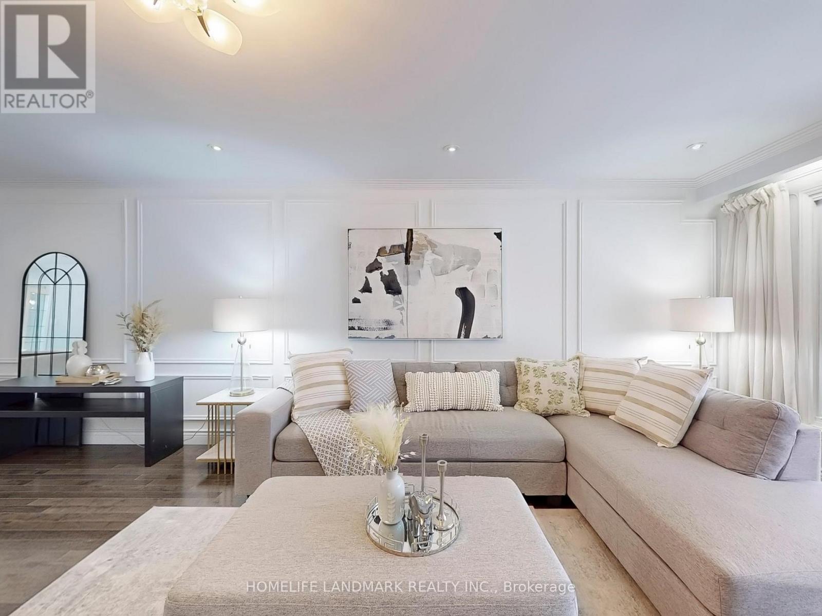 Photo 9 of 4 Sydnor Road, Toronto ON