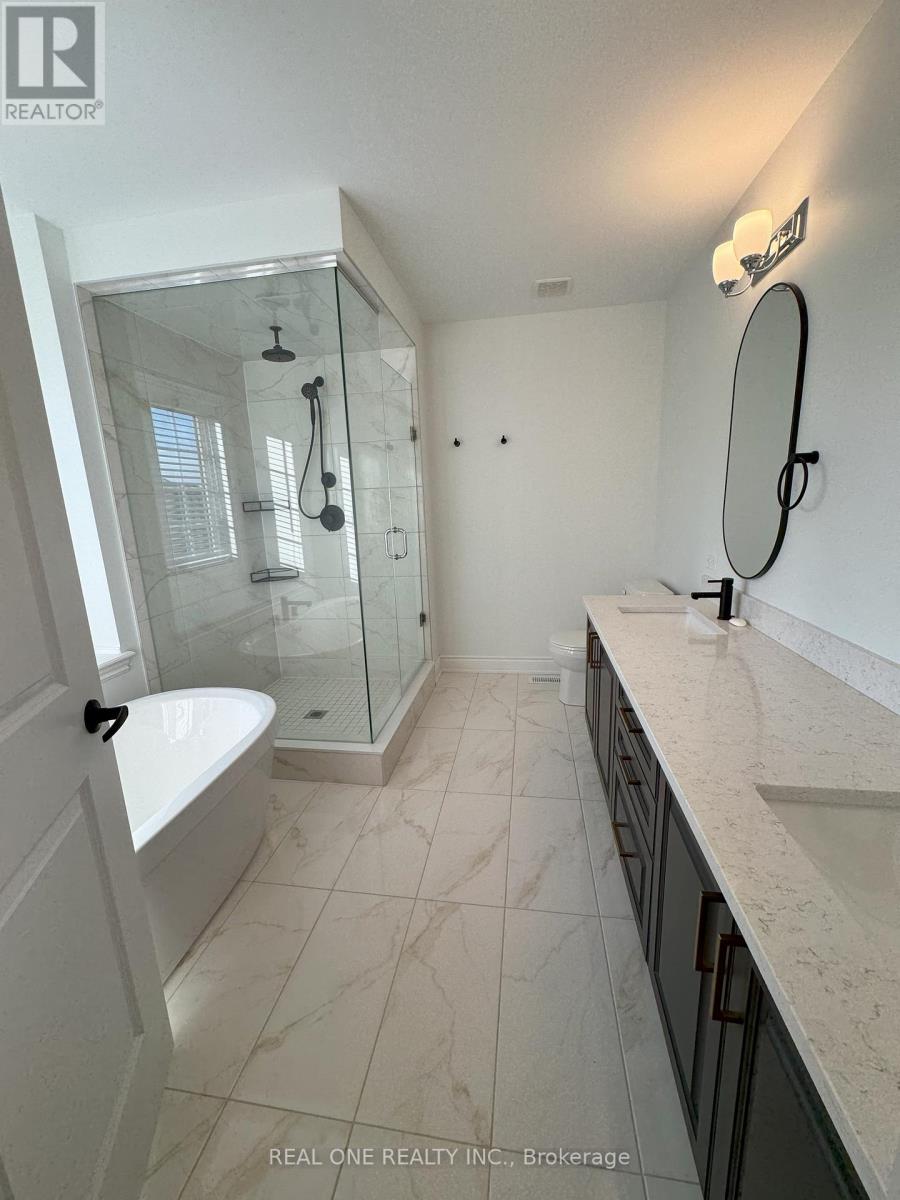 Photo 10 of 318 Coronation Road, Whitby ON