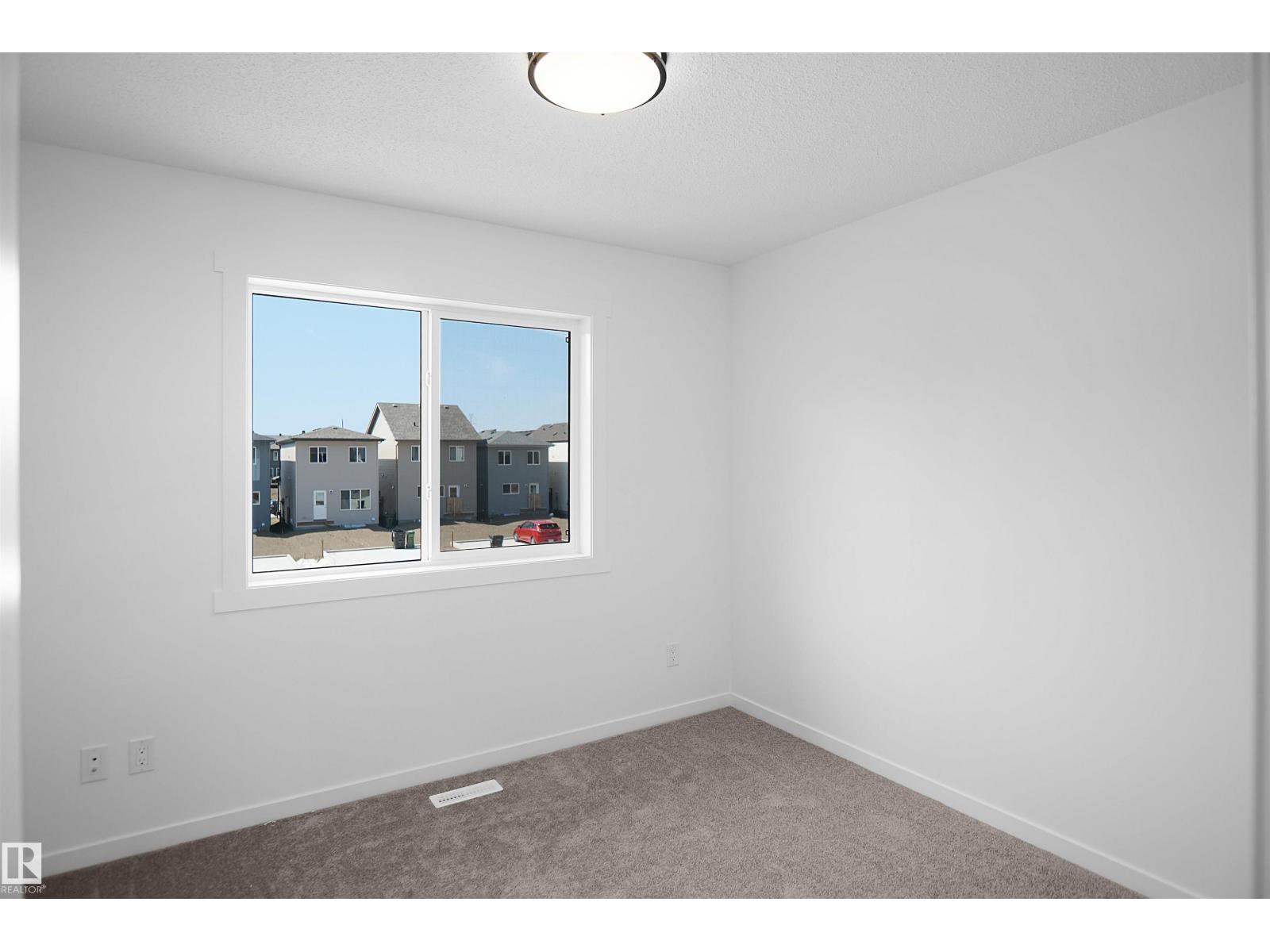 Photo 23 of 2115 210 St Nw, Edmonton AB