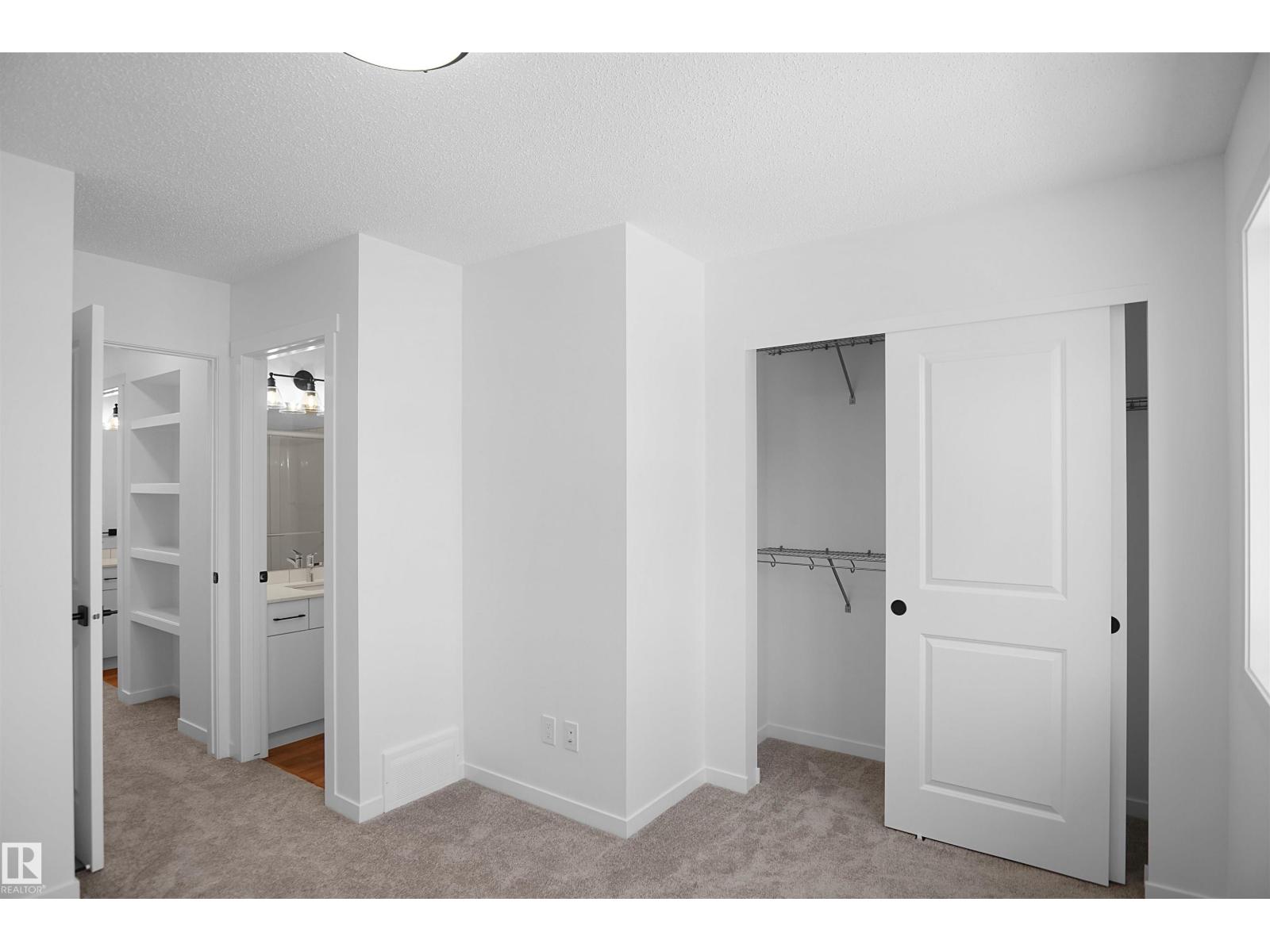Photo 20 of 2115 210 St Nw, Edmonton AB
