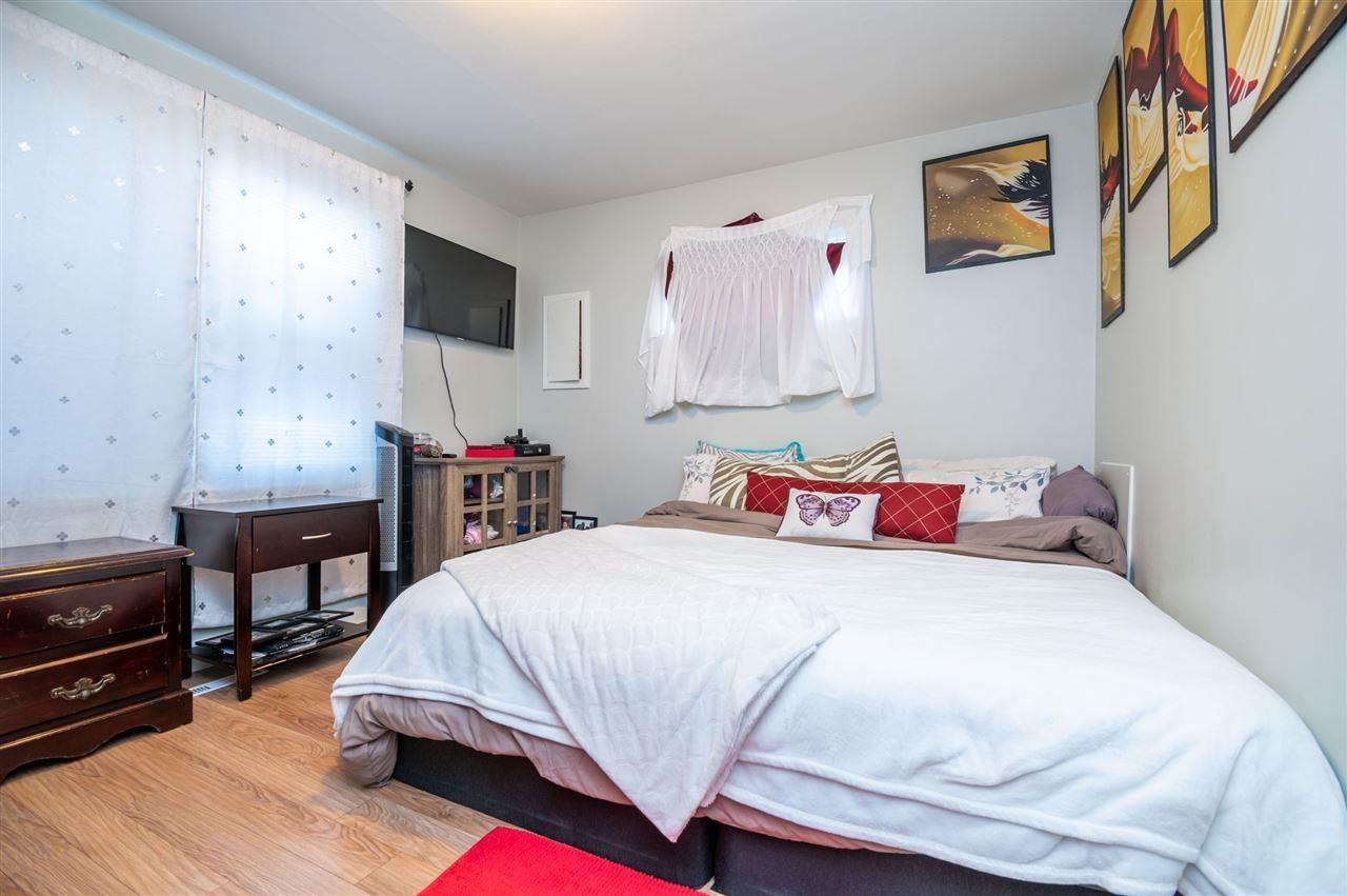 Photo 2 of 46080 First Avenue Chilliwack Downtown, Chilliwack BC