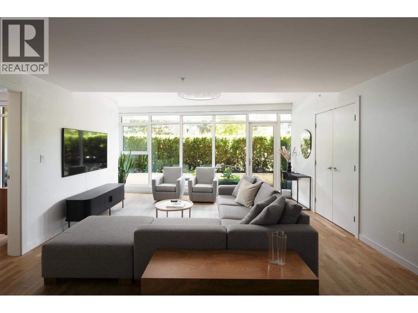 Photo 21 of 1553 W 8th Avenue, Vancouver BC