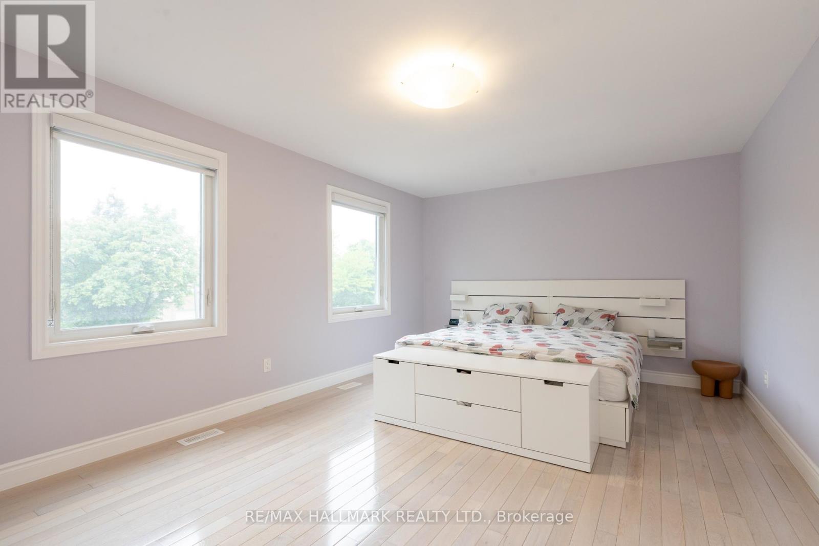 Photo 19 of 1309 Sweetbirch Court, Mississauga ON