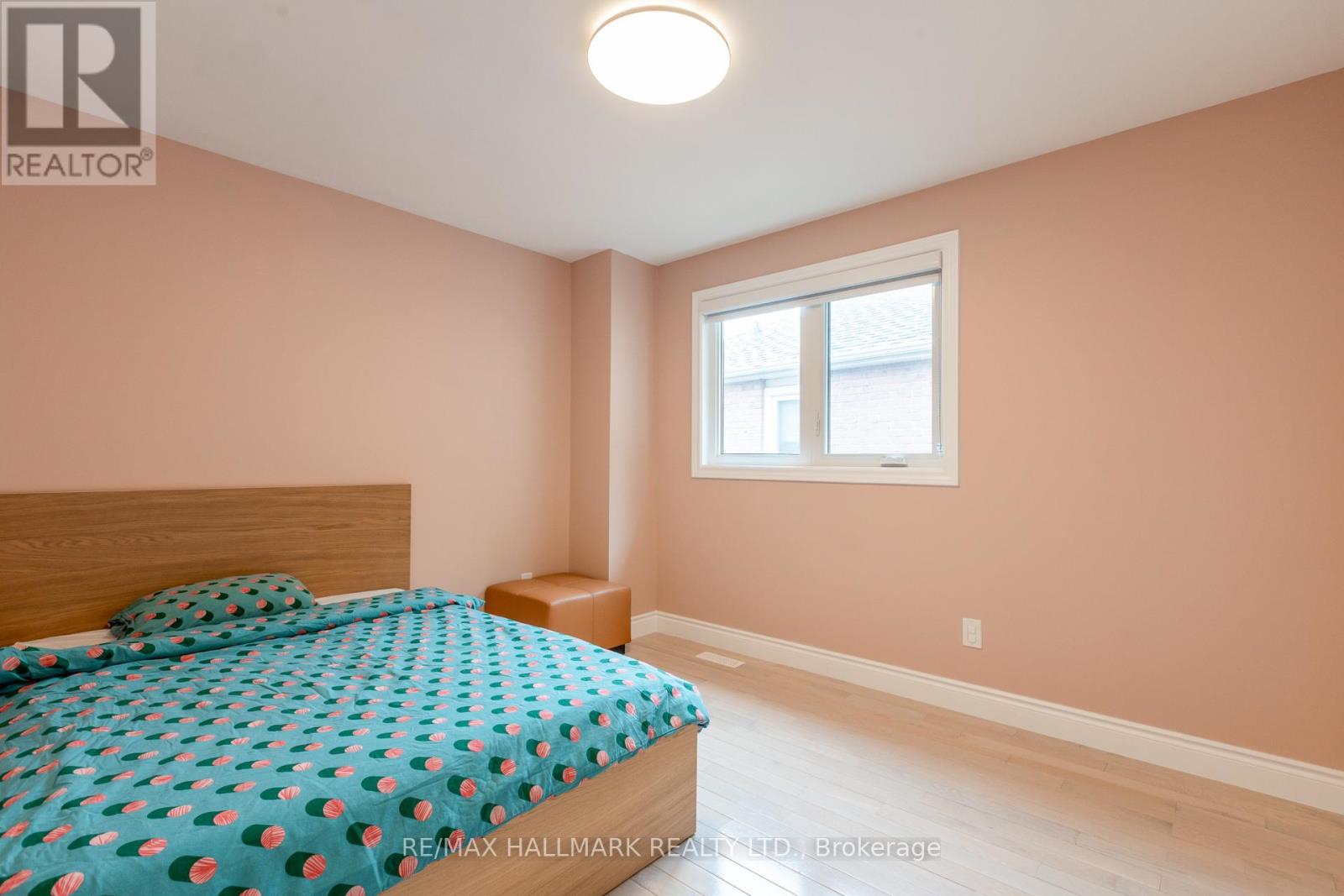 Photo 25 of 1309 Sweetbirch Court, Mississauga ON