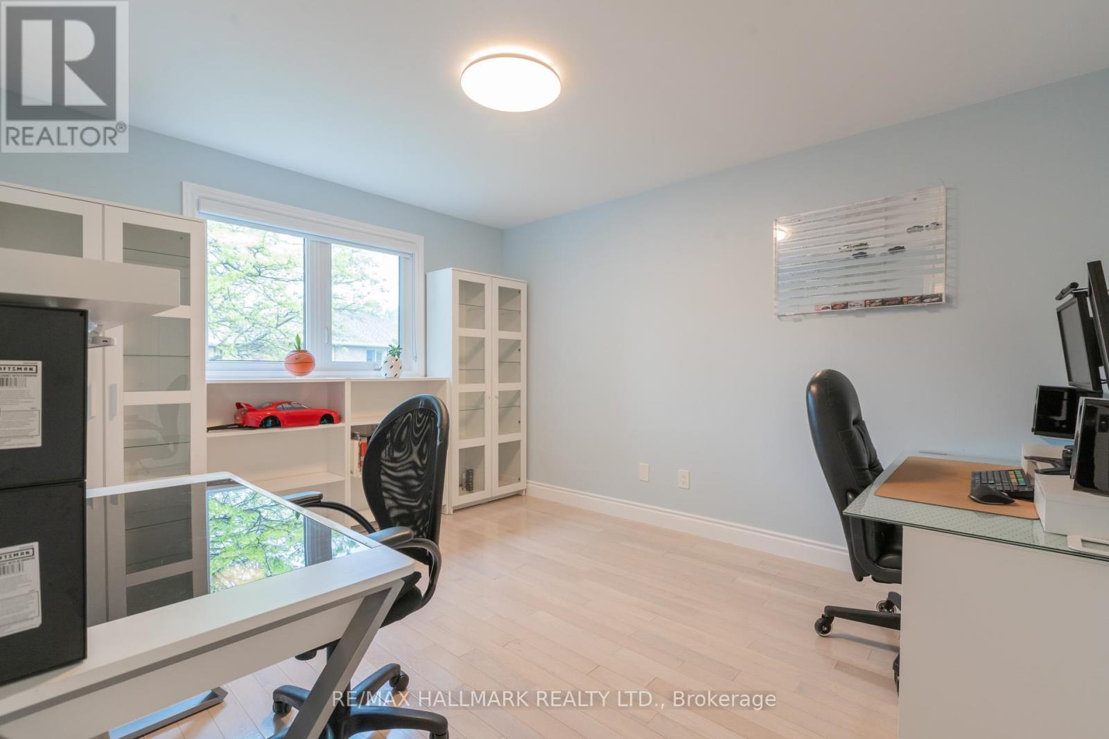 Photo 27 of 1309 Sweetbirch Court, Mississauga ON