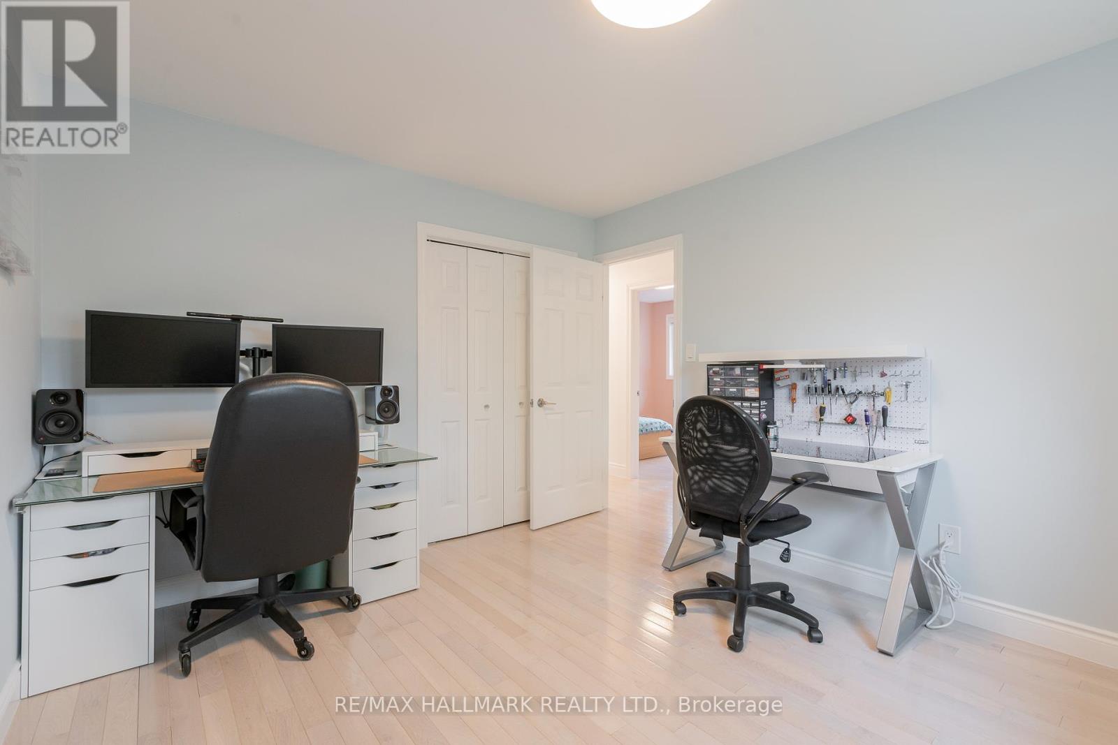 Photo 28 of 1309 Sweetbirch Court, Mississauga ON