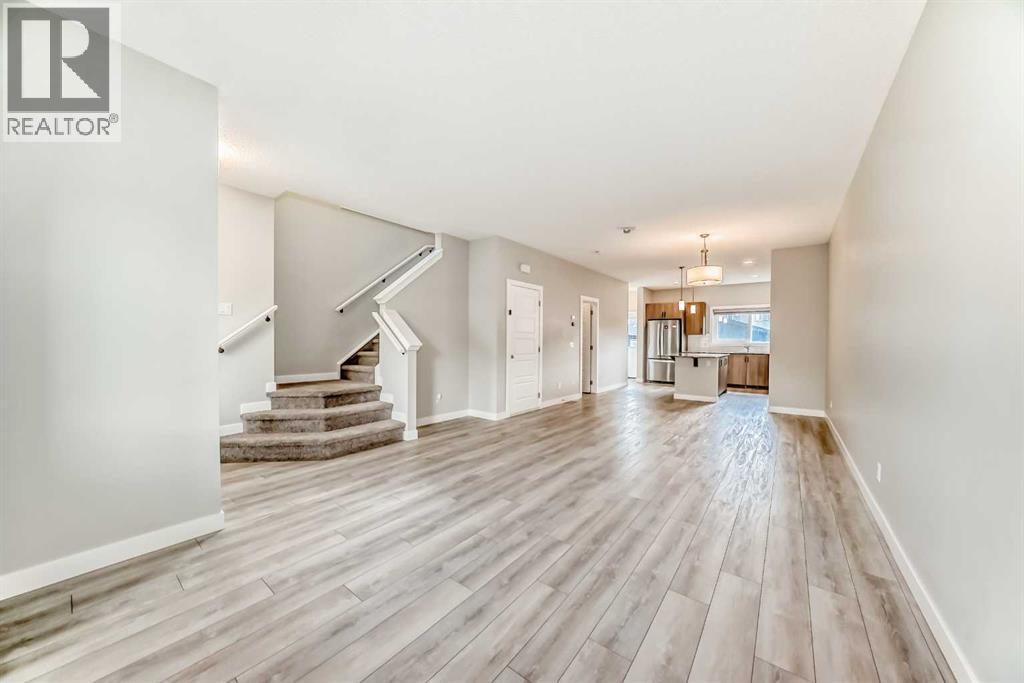 Photo 9 of 221 Midgrove Mews Sw, Airdrie AB