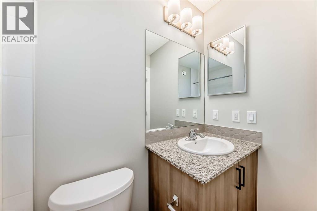 Photo 22 of 221 Midgrove Mews Sw, Airdrie AB