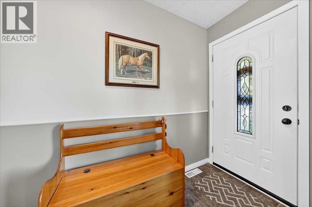 Single Family House for Sale in   Avenue NE Pineridge Calgary 