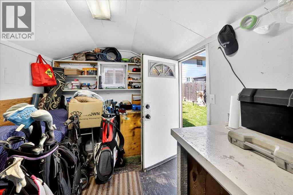 Single Family House for Sale in   Avenue NE Pineridge Calgary 