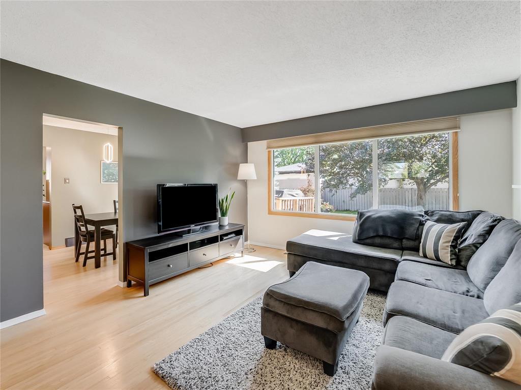 Photo 6 of 6 Meadowbrook Road, Winnipeg MB