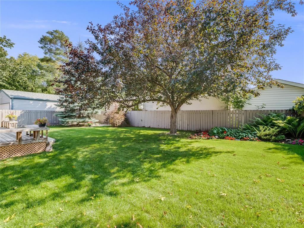 Photo 30 of 6 Meadowbrook Road, Winnipeg MB