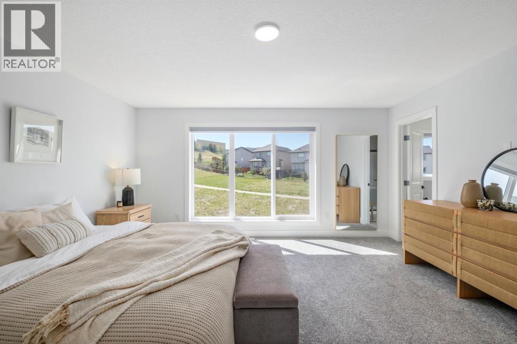 Single Family House for Sale in  Sherwood Crescent NW Sherwood Calgary 