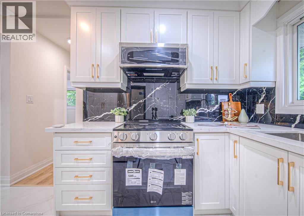 Photo 13 of 76 Ravine Drive, Cambridge ON