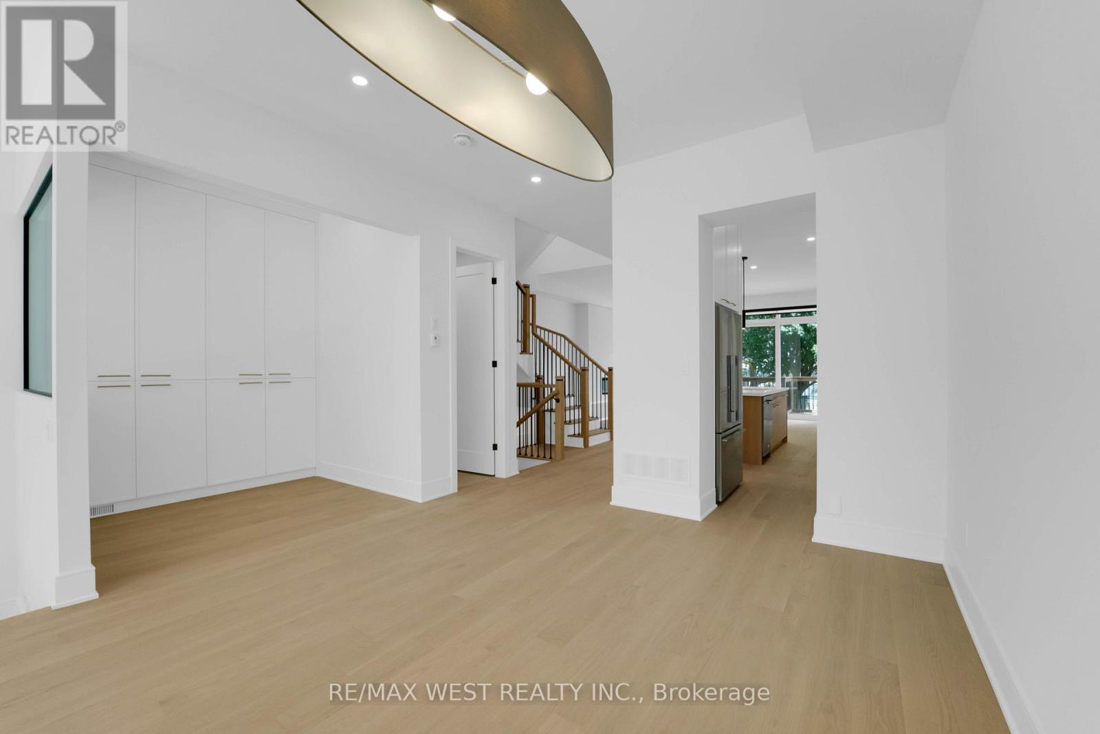 Photo 8 of 35 A Frances Avenue, Toronto ON
