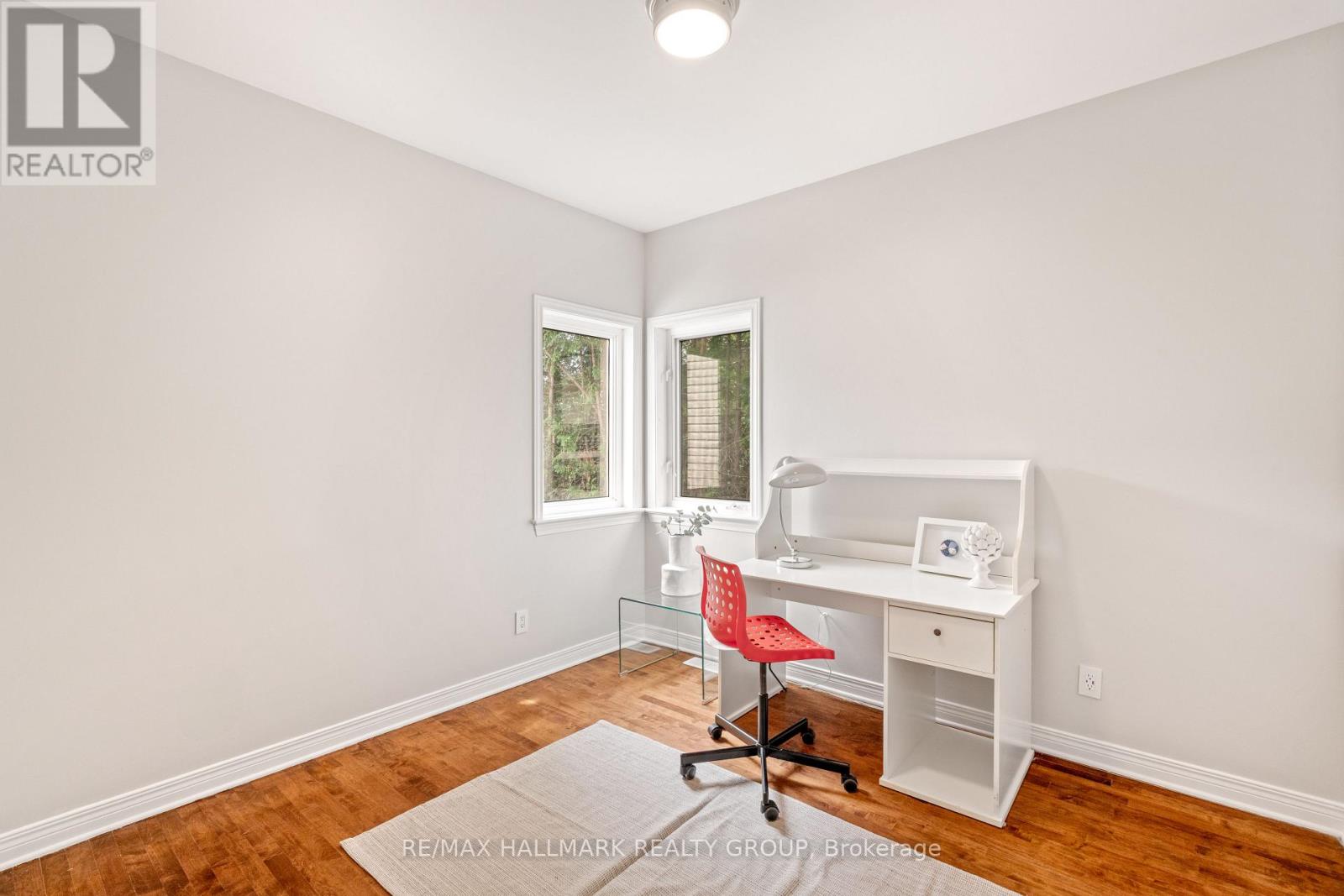 Photo 20 of 41 Smoketree Crescent E, Ottawa ON