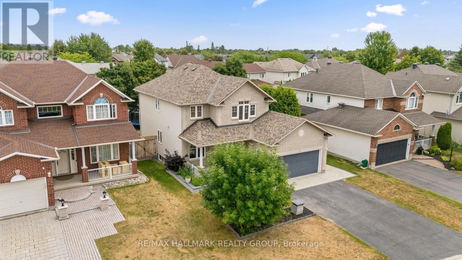 Photo 43 of 41 Smoketree Crescent E, Ottawa ON