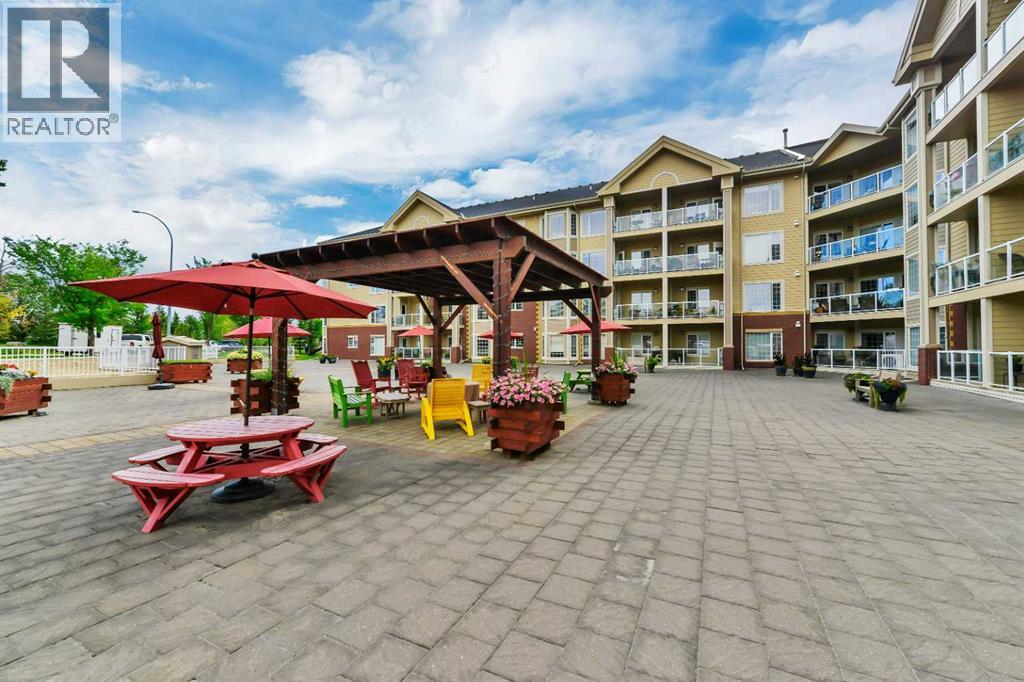 Photo 35 of 120 6 Michener Boulevard, Red Deer AB