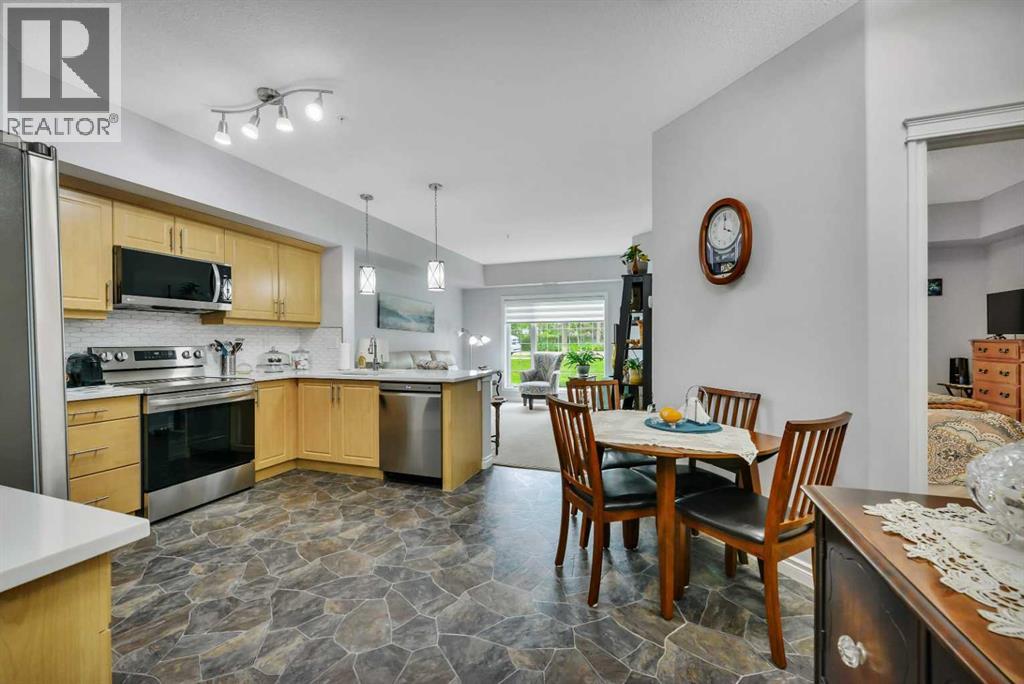 Photo 5 of 120 6 Michener Boulevard, Red Deer AB