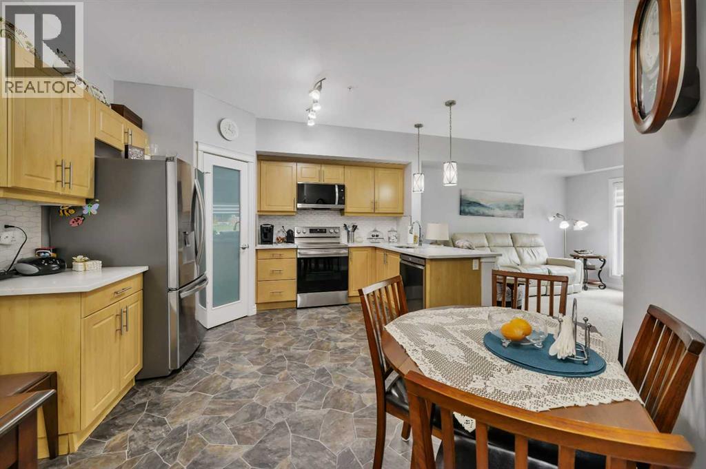 Photo 8 of 120 6 Michener Boulevard, Red Deer AB
