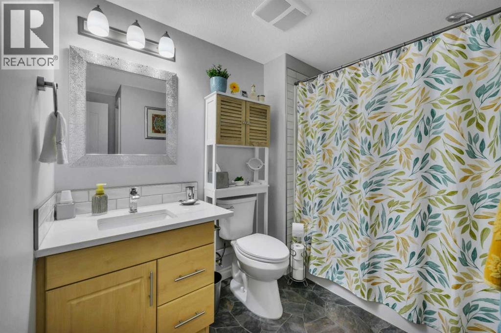 Photo 12 of 120 6 Michener Boulevard, Red Deer AB