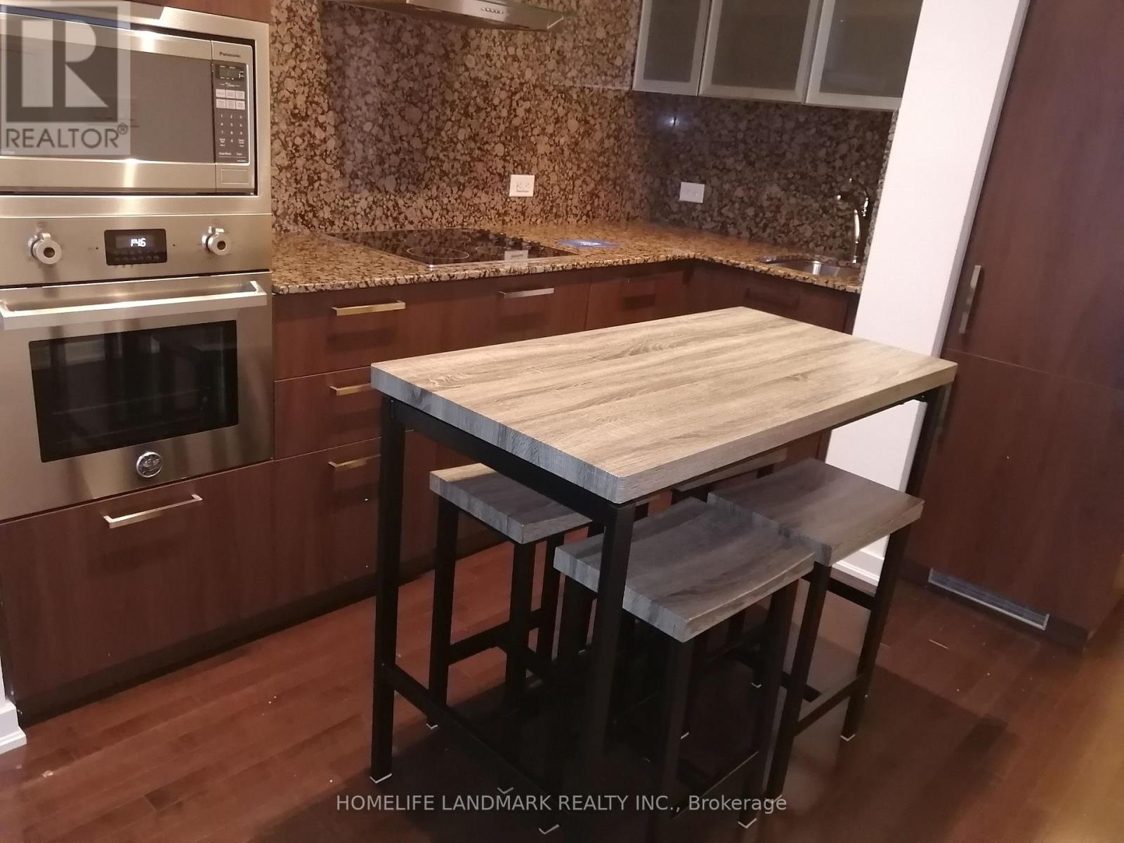 Photo 3 of 2809 14 York Street, Toronto ON