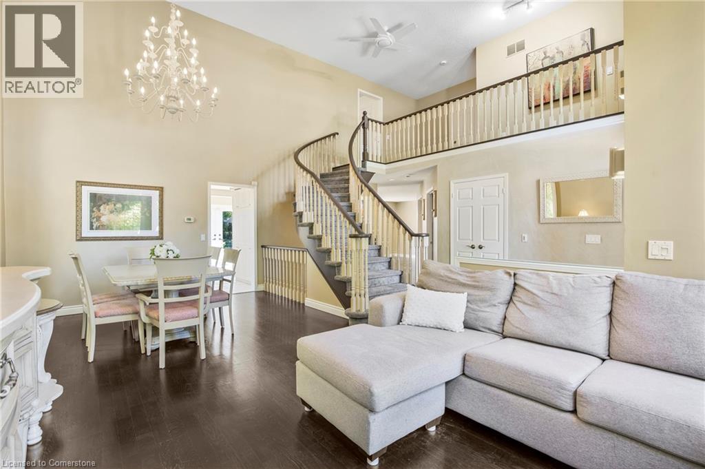 Photo 14 of 3 Coleman Court, Dundas ON