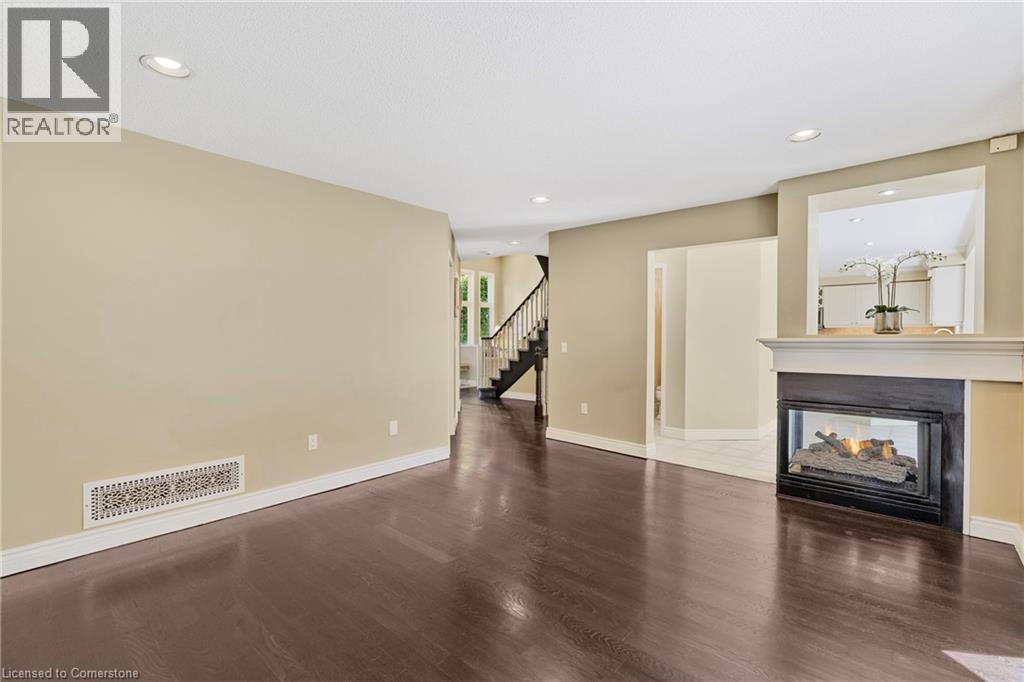 Photo 26 of 3 Coleman Court, Dundas ON