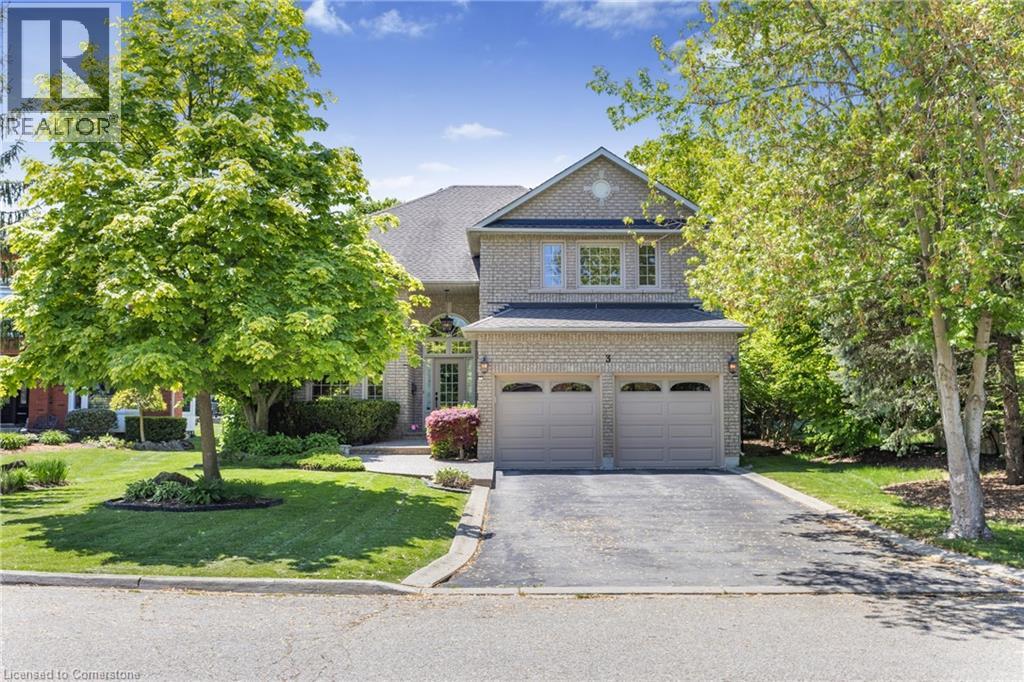 Photo 2 of 3 Coleman Court, Dundas ON