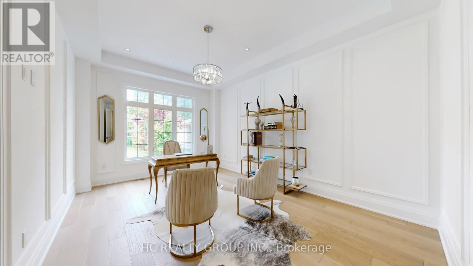 Photo 17 of 18 Denham Drive, Richmond Hill ON