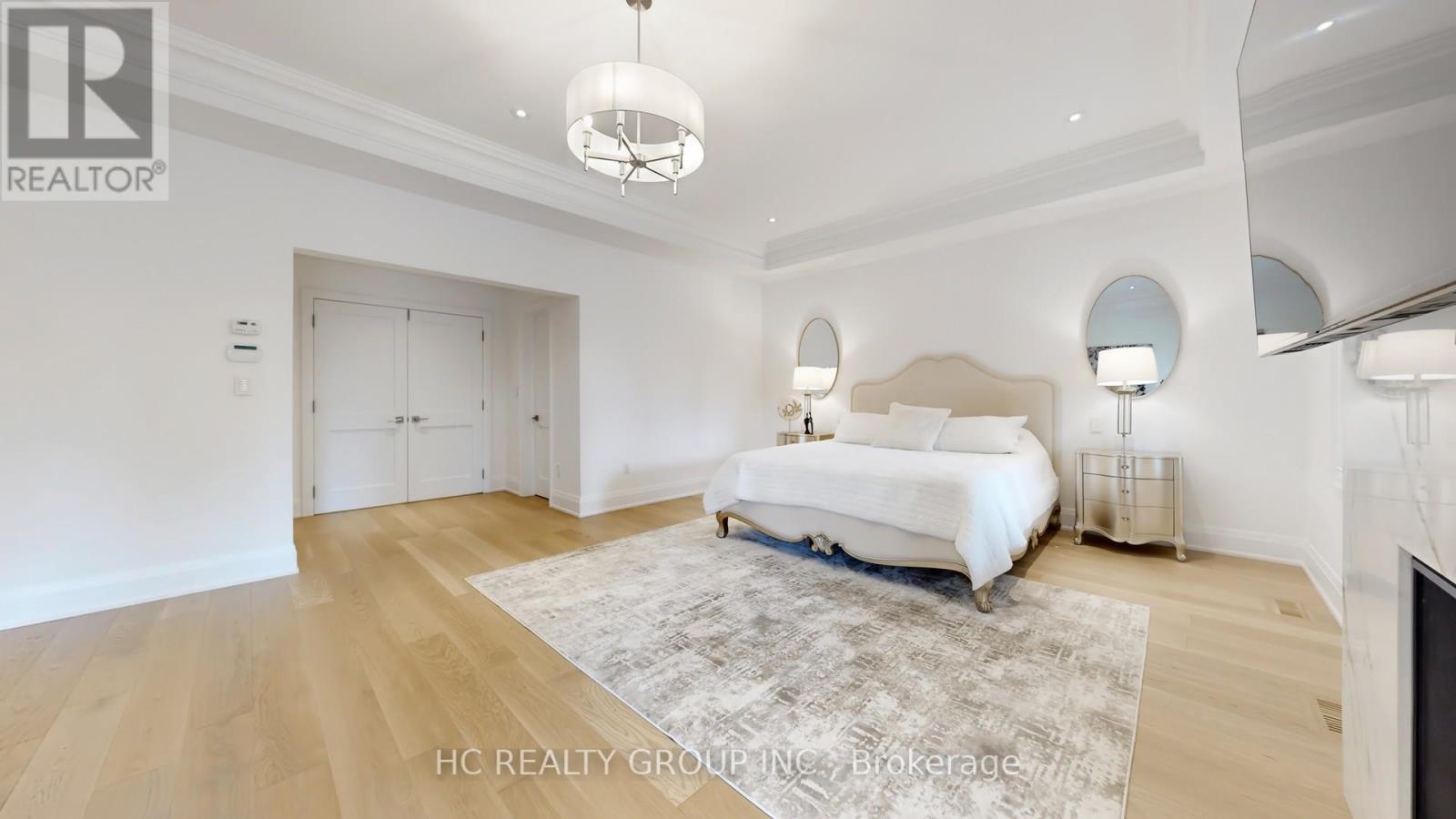 Photo 25 of 18 Denham Drive, Richmond Hill ON