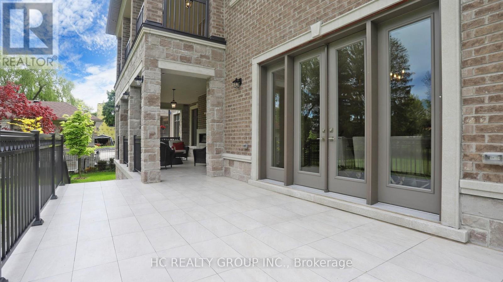 Photo 47 of 18 Denham Drive, Richmond Hill ON