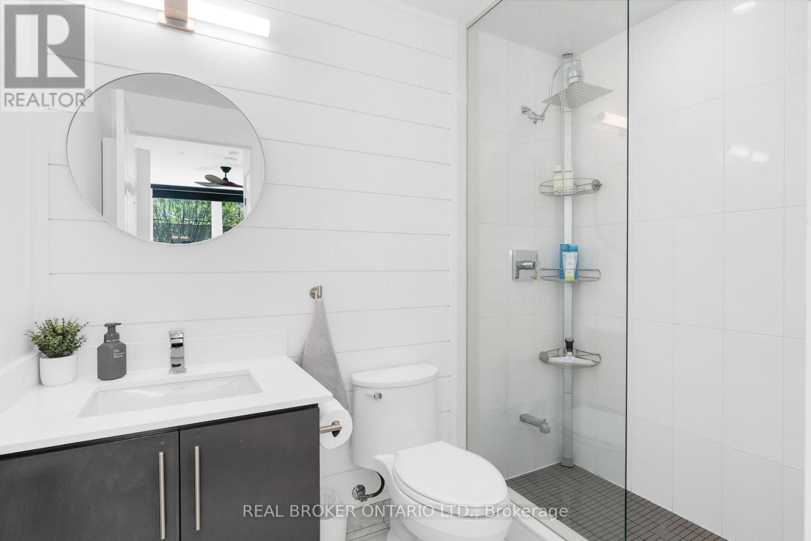 Photo 16 of G 34 375 Sea Ray Avenue, Innisfil ON