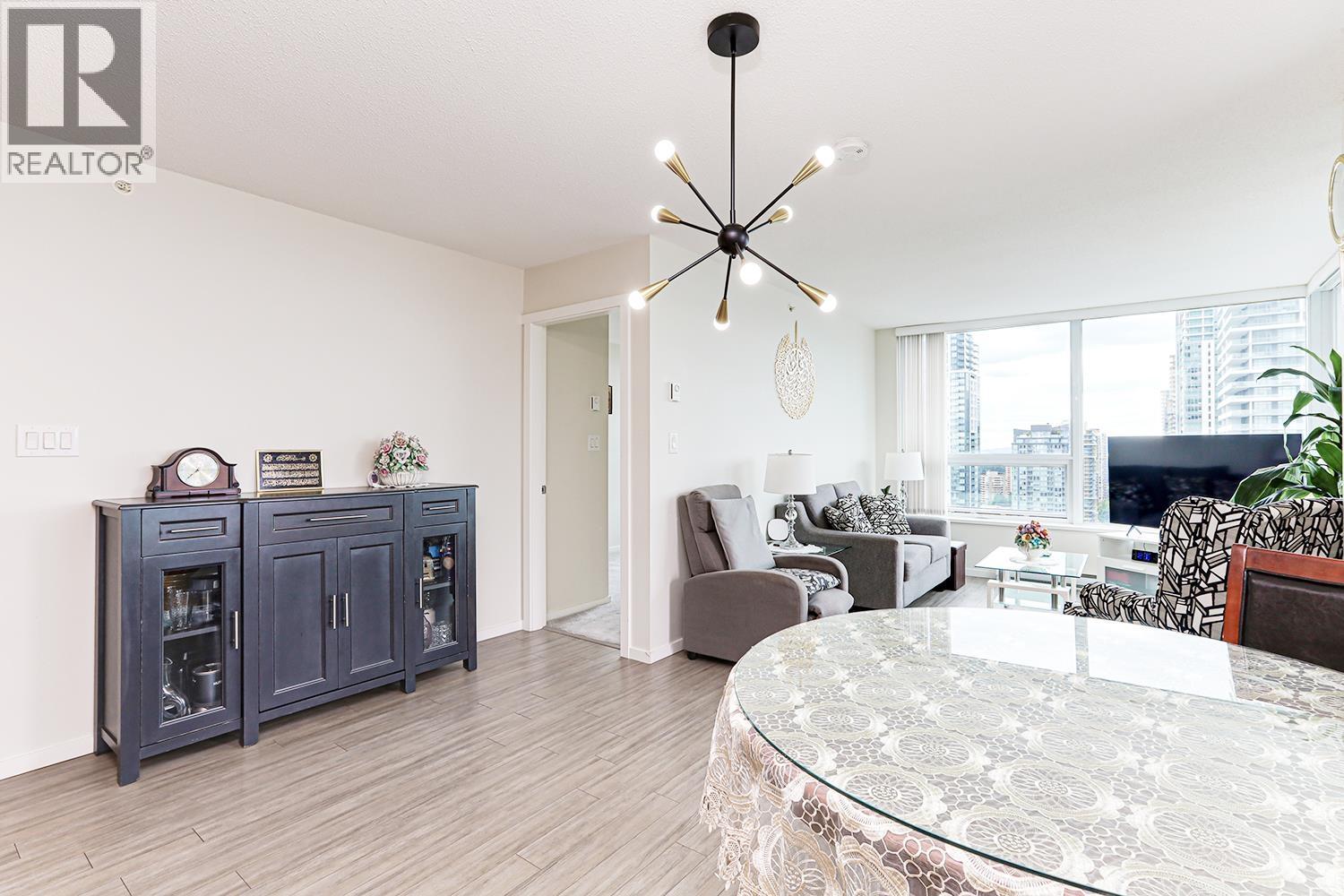 Photo 13 of 3007 6658 Dow Avenue, Burnaby BC