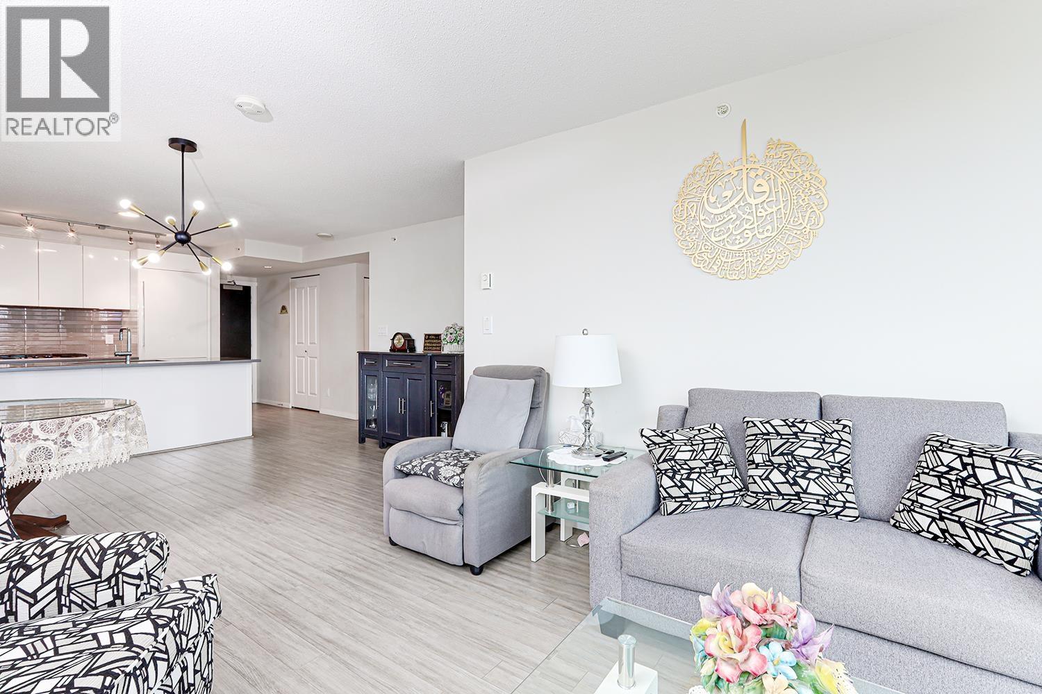 Photo 8 of 3007 6658 Dow Avenue, Burnaby BC