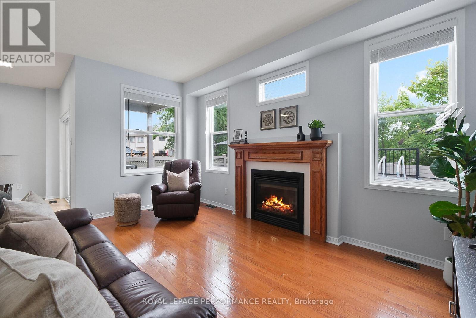 Photo 16 of 1038 Fieldfair Way, Ottawa ON