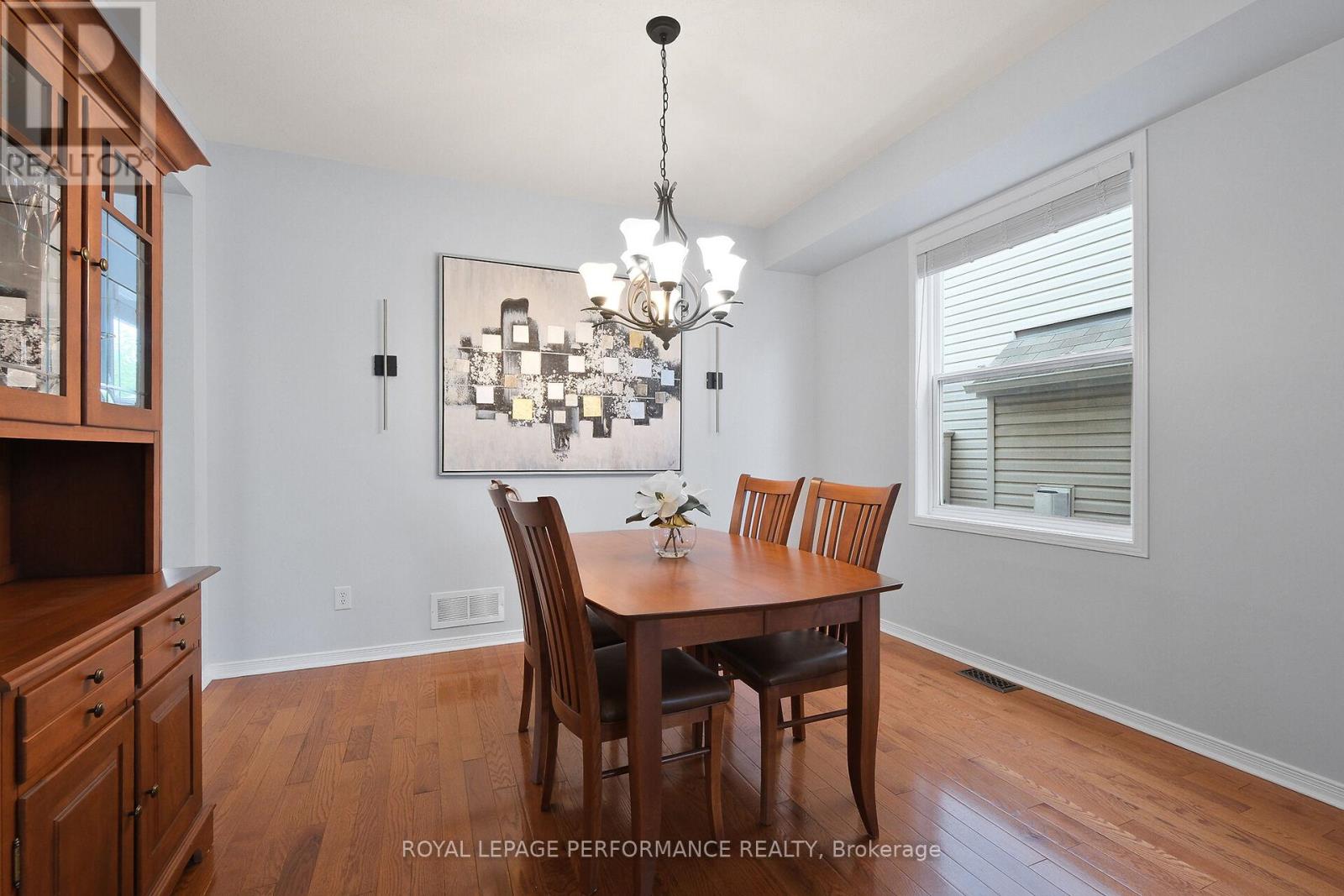 Photo 7 of 1038 Fieldfair Way, Ottawa ON