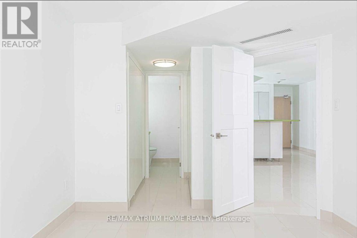 Photo 10 of 2712 1001 Bay Street, Toronto ON