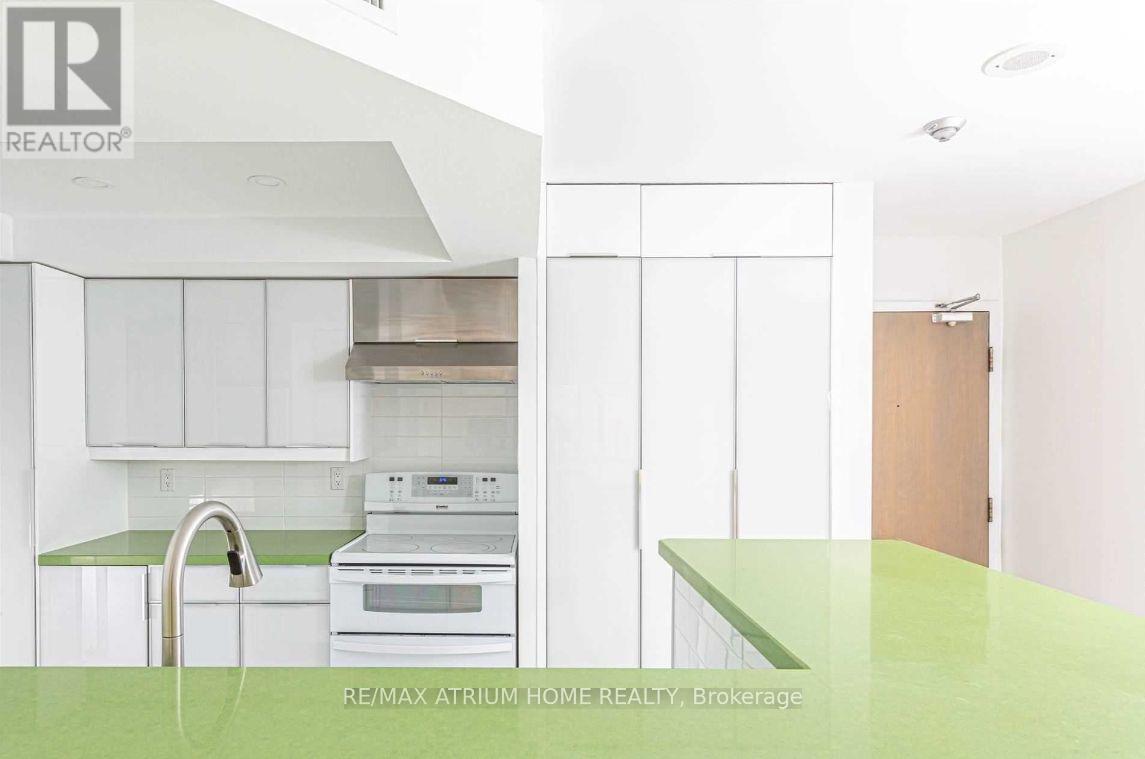 Photo 8 of 2712 1001 Bay Street, Toronto ON